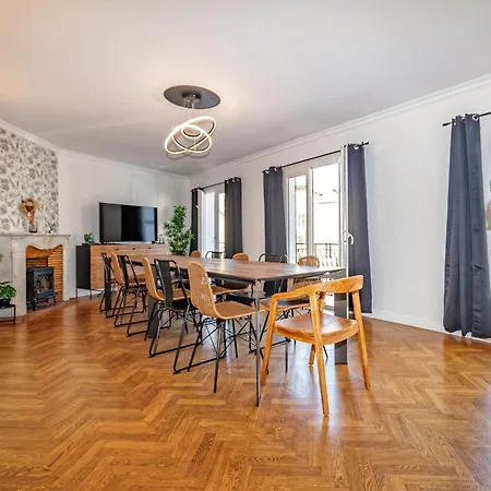 Maison 15 Couchages Idéale Pour En Groupe Hébergement de vacances *